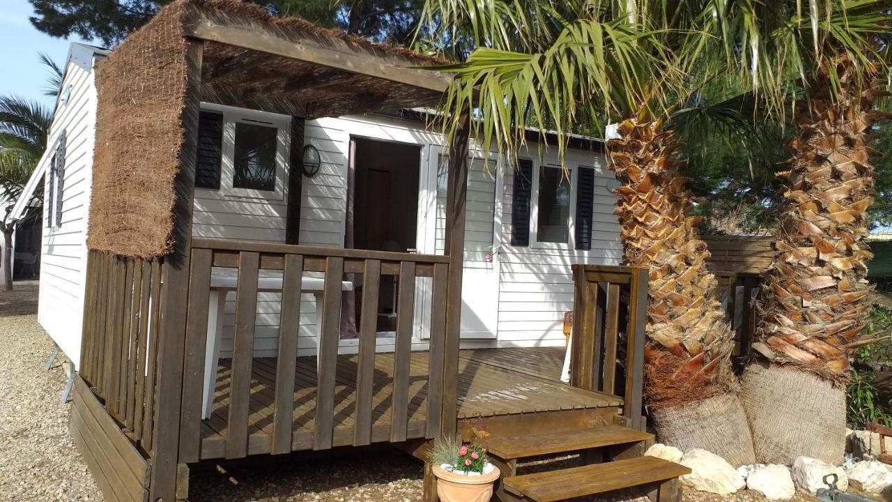 Mobilhome Chez Cathy & Simon Marseillan  Dış mekan fotoğraf