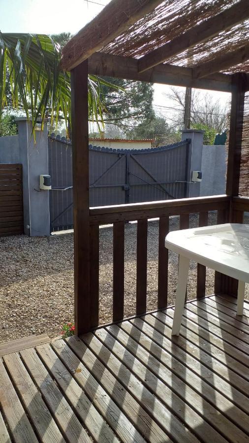 Mobilhome Chez Cathy & Simon Marseillan  Dış mekan fotoğraf