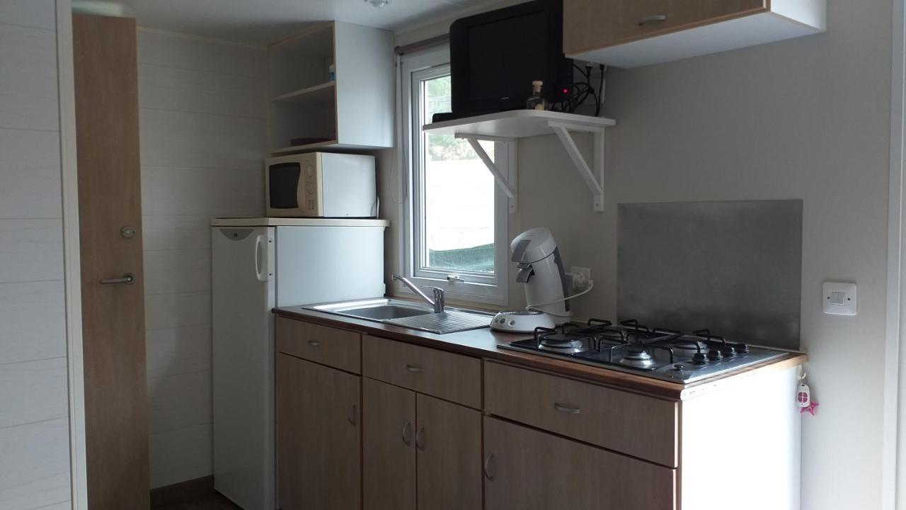 Mobilhome Chez Cathy & Simon Marseillan  Dış mekan fotoğraf